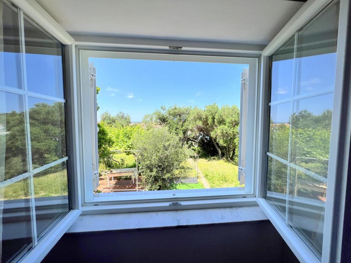 Miramar Apartments Banjol Dış mekan fotoğraf
