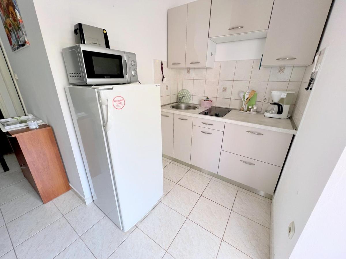Miramar Apartments Banjol Dış mekan fotoğraf