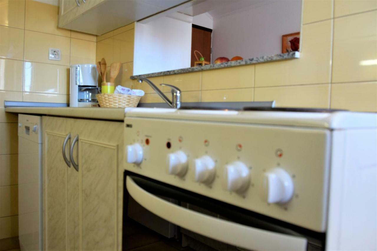 Miramar Apartments Banjol Dış mekan fotoğraf