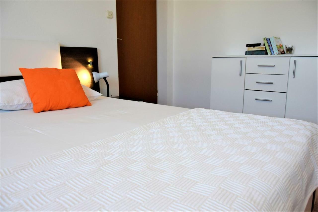 Miramar Apartments Banjol Dış mekan fotoğraf