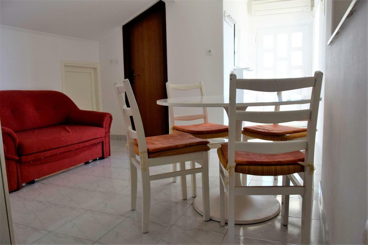 Miramar Apartments Banjol Dış mekan fotoğraf